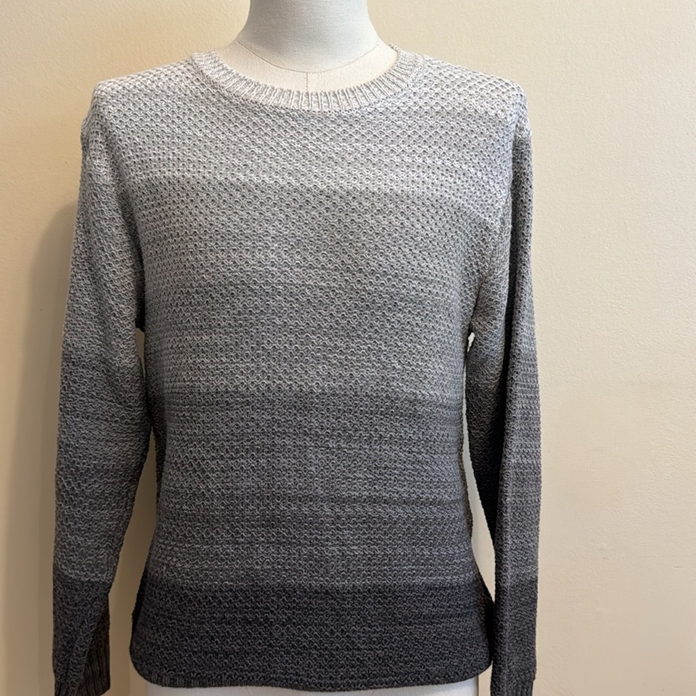 Retrofit Ombré Large Textured Crewneck Cotton Blend Sweater